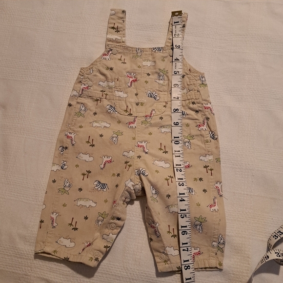 Oshkosh B'Gosh Vintage overalls 5-12 lbs wild animal print - Picture 1 of 6